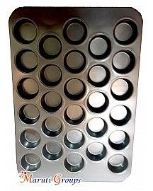 Muffin / Cupcake Pan 28 Cup Mini - Non-Stick Baking Basics - Pan Size: 41x29x3cm,Cup Size: 5x3cm