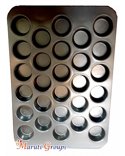 Muffin / Cupcake Pan 28 Cup Mini - Non-Stick Baking Basics - Pan Size: 41x29x3cm,Cup Size: 5x3cm