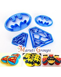 Batman vs Superman Cookie Cutter